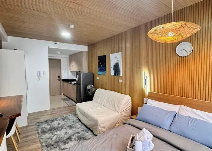 Shore Residences Urban Apartahotel Manila